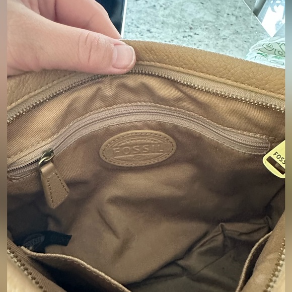 Fossil crossbody purse - Picture 7 of 7